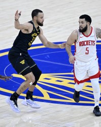 老范：不懂为何库里从不管追梦的脾气 可能库里也有想法但他不说